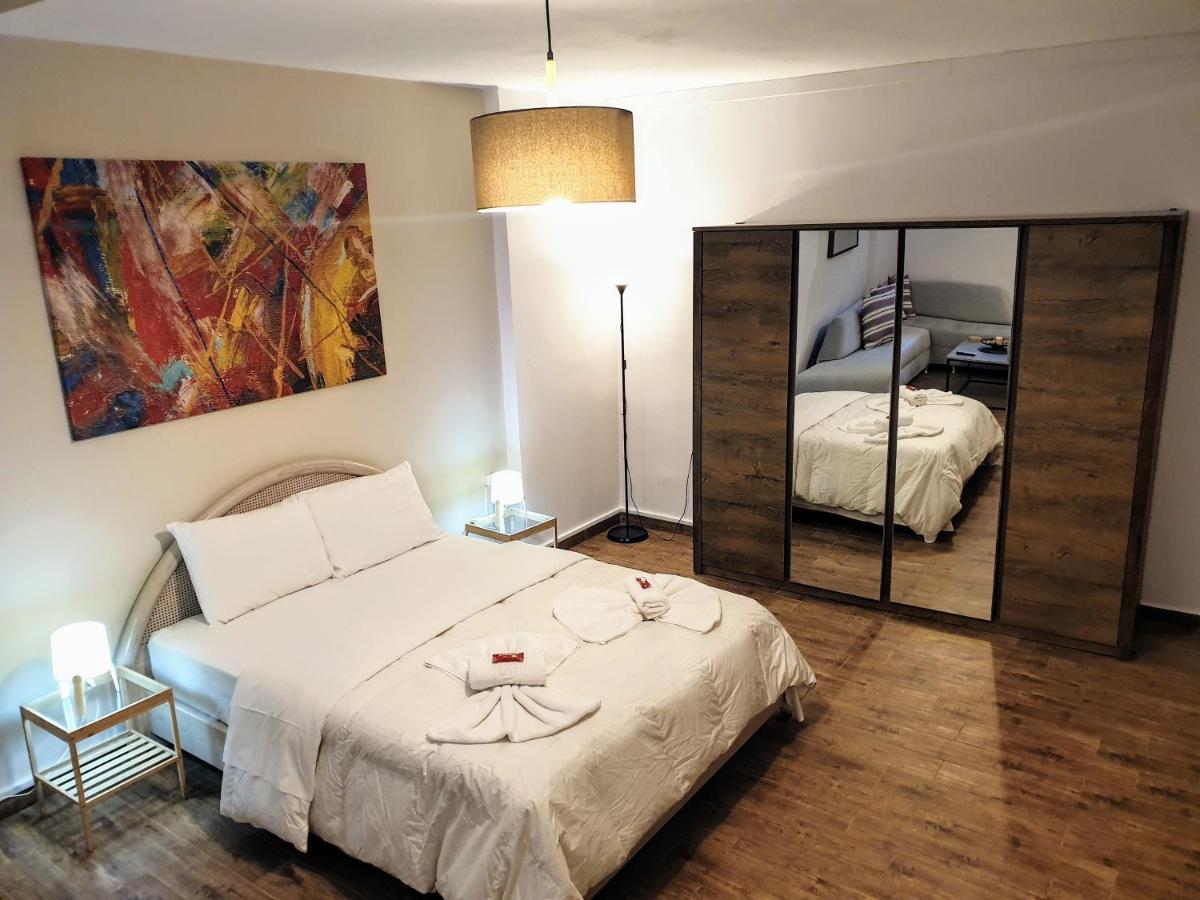 City House Loft Apartamento Calamata Exterior foto